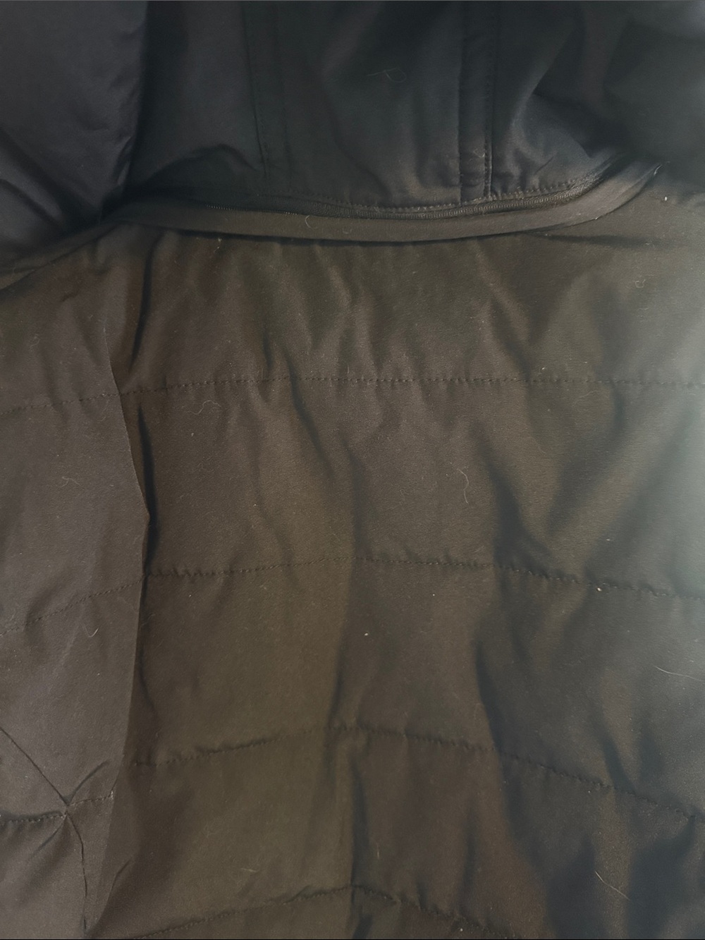 GUESS Women’s Black Quilted Winter Jacket w/ Furry Removable Hood Sz XL EUC - Picture 12 of 12